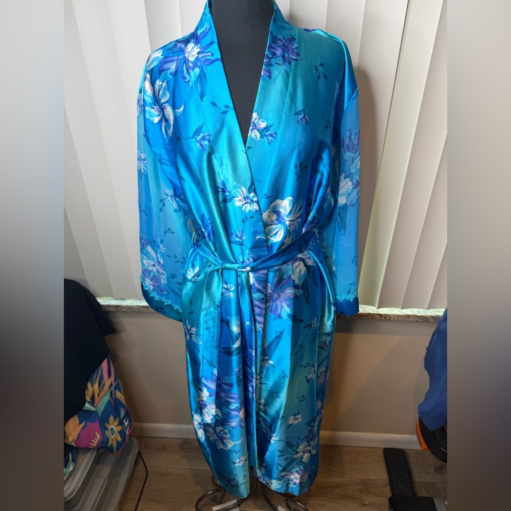 Vintage Delicates Turquoise Floral Belted Long Night Robe Size Medium